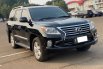 Lexus LX 570 2012 Hitam 2