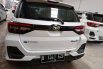 Daihatsu Rocky R 1.0 MT 2021 4