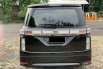 Nissan Elgrand Highway Star 2014 4