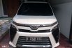 Toyota Voxy 2.0 A/T 2019  - Beli Mobil Bekas Murah 5