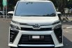 TOYOTA VOXY 2.0 AT PUTIH 2019 MPV TERNYAMAN 2