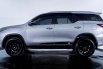 Toyota Fortuner 2.8 GR Sport 4X2 AT 2022 Silver 2