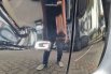 Toyota Sienta G MT 2018 13