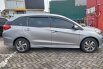 Honda Mobilio E AT Abu– Mobil Murah Bergaransi 4