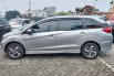 Honda Mobilio E AT Abu– Mobil Murah Bergaransi 7