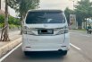 Promo Toyota Vellfire Z 2.4 2015 Putih 6