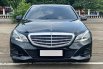 Mercedes-Benz E-Class E 200 2016 Hitam 2