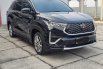 Toyota Kijang Innova Zenix q Hybrid modelista tss 2023 Hitam 5