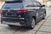 Toyota Kijang Innova Zenix q Hybrid modelista tss 2023 Hitam 4