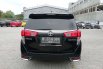 Toyota Venturer 2.0 Matic 2017 Hitam 5