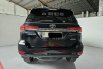 Toyota Fortuner VRZ 2.4 diesel  AT ( Matic ) 2017 Hitam km low 63rban double disk jakpus 12