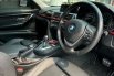 2014 BMW 320i Option Body Kit M-Performance Rawatan ATPM Km 81 rb Mulus Interior Orsinil Otr KREDIT 8