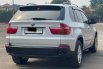 PROMO BMW X5 3.0 AT GREY 2008 KM ANTIK 4