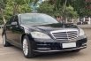 Mercedes-Benz S-Class 300  2011 Sedan 1