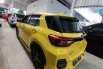 Toyota Raize 1.0T GR Sport CVT (One Tone) 2021 Kuning 4