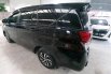 Toyota Innova 2.0 V AT 2021 4