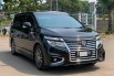 Nissan Elgrand Highway Star 2014 4