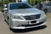 TOYOTA CAMRY V 2.5 AT SILVER 2013 PROMO MURAH!! 1