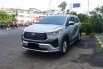 Toyota Kijang Innova Zenix V Hybrid 2023 silver km 25ribuan sunroof cash kredit proses bisa dibantu 3