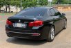 BMW 5 Series 520i 2016 4