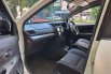 Toyota Veloz 1.3 M/T 2017 MPV manual 6