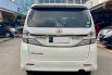 Toyota Vellfire Z Golden at 2015 Putih 5