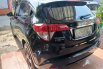 Honda HR-V 1.8L E Prestige AT 2021 Hitam 6