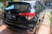 Honda HR-V 1.8L E Prestige AT 2021 Hitam 5