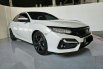 Honda Civic RS Hatchback AT (  Matic ) 2020 / 2021 Putih Km 45rban  jakarta selatan 2