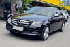 Mercedes-Benz C-Class C200 2008 Hitam 3