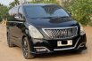 MPV NYAMAN H1 ROYALE BENSIN AT HITAM 2018 HARGA PROMO 1