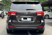 KIA GRAND SEDONA ULTIMATE AT COKLAT 2017 5