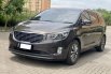 Kia Grand Sedona Ultimate 2017 Coklat 2