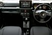 Suzuki Jimny AT 2024 km 700 perak hijau 13