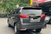 Toyota Kijang Innova 2.4G 2017 Abu-abu 5