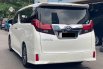 Jual mobil Toyota Alphard 2016 5