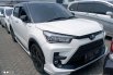 Toyota Raize 1.0T GR Sport CVT TSS (Two Tone) 2022 Putih 3