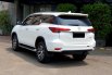 Toyota Fortuner 2.4 VRZ AT 2019 putih diesel km 44 rban cash kredit proses bisa dibantu 10