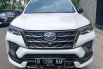 Jual mobil Toyota Fortuner GR SPORT 2.8 AT 2022 1