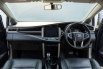 Toyota Innova Venturer 2.0 AT 2019 Silver - Pajak Aman - Dokumen Lengkap 2