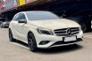 Mercedes-Benz A-Class A 200 2013 Putih 3