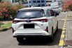 Toyota Veloz Q 2023 MPV putih km 16 ribuan tangan pertama dari baru cash kredit proses bisa dibantu 5