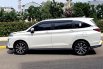 Toyota Veloz Q 2023 putih km 16 ribuan pajak panjang tangan pertama dari baru cash kredit proses bs 5