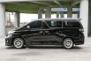 Toyota Vellfire ZG 2.4 AT Audioless 2012 Hitam 4