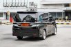 Toyota Vellfire ZG 2.4 AT Audioless 2012 Hitam 6