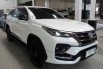 Toyota Fortuner 2.8 GR Sport AT 2022 Putih 3