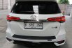 Toyota Fortuner 2.8 GR Sport AT 2022 Putih 10