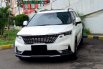 Kia Grand Carnival 2022 putih diesel 11 seater km 14 ribuan 3
