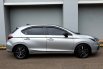 Honda City Hatchback New  City RS Hatchback CVT 2022 silver km 16 ribuan cash kredit proses bisa 5