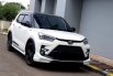 Toyota Raize 1.0T GR Sport CVT (One Tone) 2022 putih km 18ribuan cash kredit proses bisa dibantu 2